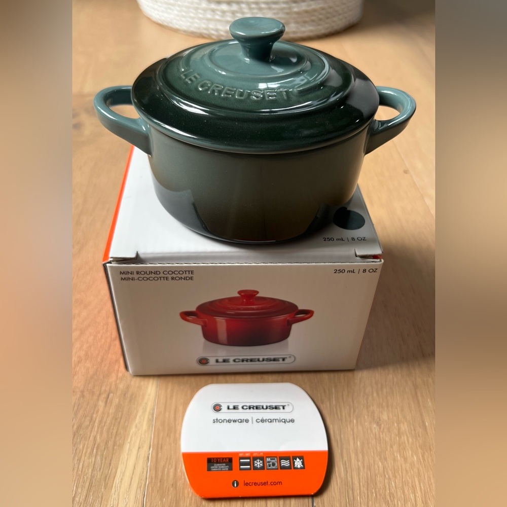 Le Creuset Stoneware Mini Round Cocotte - Ocean color